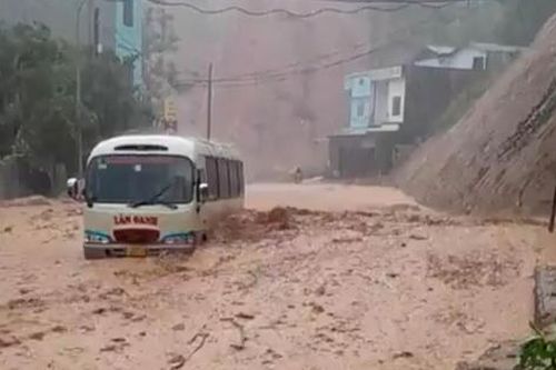 Kết thúc tình huống khẩn cấp về thiên tai làm hư hỏng hạ tầng giao thông tại Hà Giang