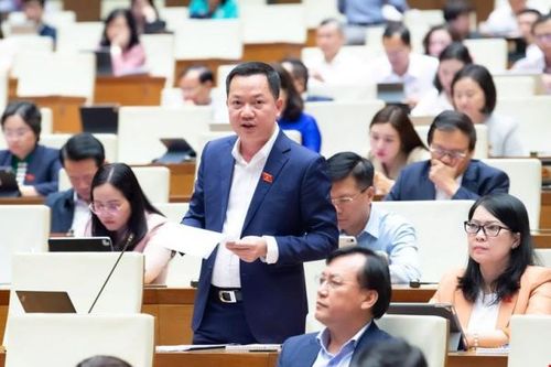Đại biểu băn khoăn khi sửa nhiều luật vẫn chưa kìm được giá bất động sản