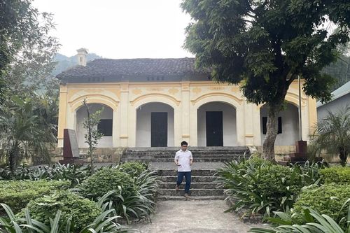 Thực hiện dự án bảo quản, tu bổ, phục hồi di tích và các công trình, dự án đầu tư theo quy định tại Nghị định số 208/2025/NĐ-CP của Chính phủ