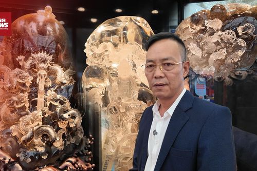 Khám phá dãy tượng đá quý gần trăm tỷ đồng tại Hội chợ Mùa Thu 2025