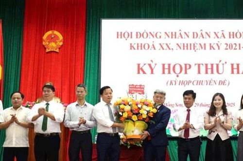 Hồng Sơn có tân Phó Chủ tịch UBND xã Trương Anh Tuấn