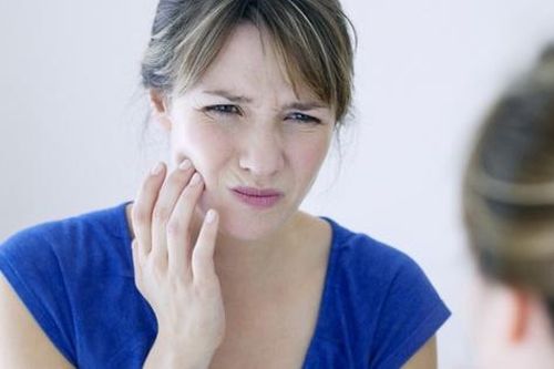 3 bệnh răng miệng phổ biến ở phụ nữ mang thai và cách chăm sóc an toàn