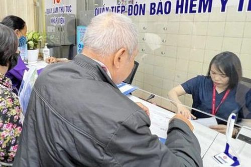 Những điểm mới, có lợi cho người tham gia BHYT