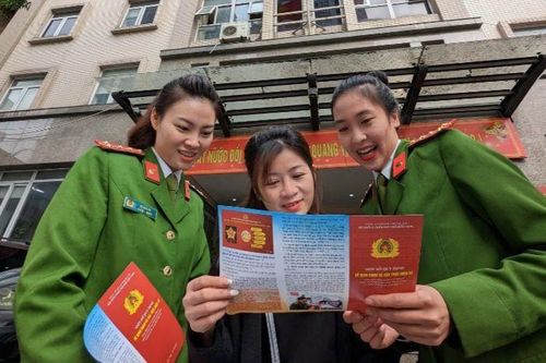 Tuổi trẻ Công an Thủ đô tận tâm, tận lực phục vụ nhân dân trong kỷ nguyên mới