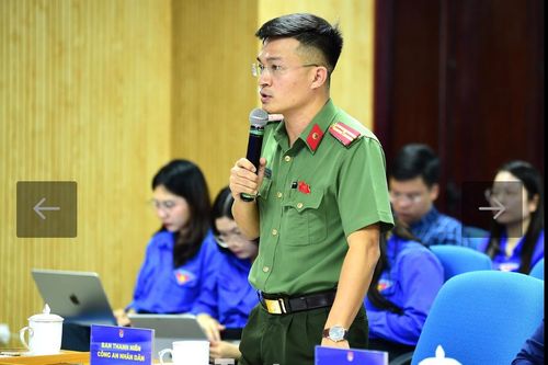 'Lấy cái đẹp dẹp cái xấu', để tin tốt không bị chìm giữa ma trận thông tin