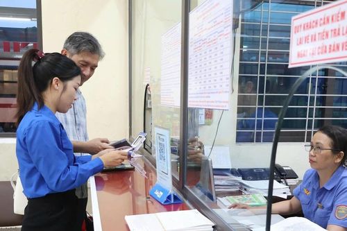 Giảm giá vé tàu chở cán bộ từ tây sang đông Hải Phòng làm việc
