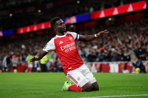 Arsenal đi vào lịch sử với tháng 10 hoàn hảo