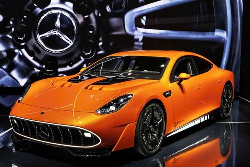 Chiếc siêu xe chạy điện 'xấu xí' của Mercedes trông thế nào?