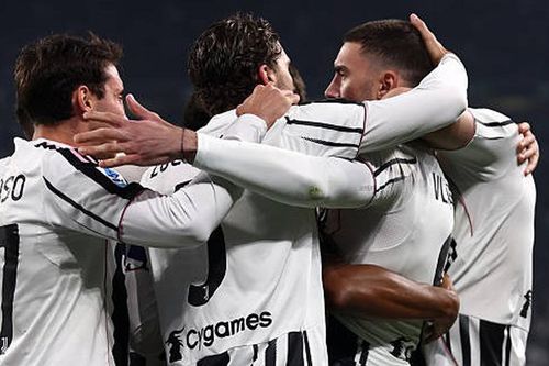 Vòng 9 Serie A: Juventus chiến thắng ngay sau khi sa thải Tudor, Inter Milan đè bẹp Fiorentina