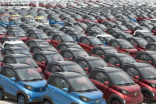 Xe điện bị loại khỏi danh mục ngành ưu tiên của Trung Quốc