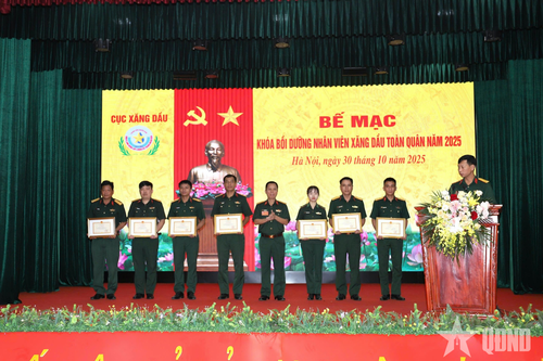 Cục Xăng dầu: Bế mạc khóa bồi dưỡng nhân viên xăng dầu toàn quân năm 2025