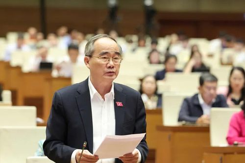 Tăng tuổi nghỉ hưu lên 65, Việt Nam sẽ có thêm hơn 5 triệu lao động/năm