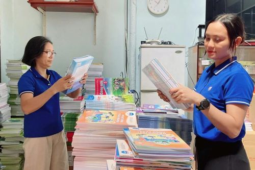 Chế độ phụ cấp độc hại cho nhân viên trường học?