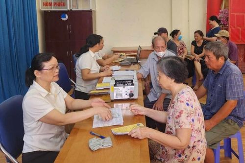 Lịch chi trả lương hưu hàng tháng mới nhất tháng 11/2025