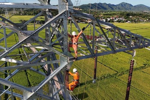 Lan tỏa tinh thần yêu nước, khơi dậy khát vọng cống hiến
