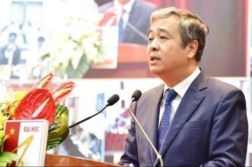 Bồi dưỡng kiến thức lý luận chính trị cho giảng viên, giáo viên, cán bộ Đoàn
