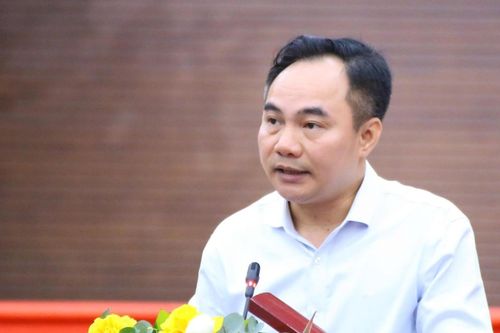 Công an phát hiện doanh nghiệp thu ngoài sổ sách số tiền lớn của lao động Việt