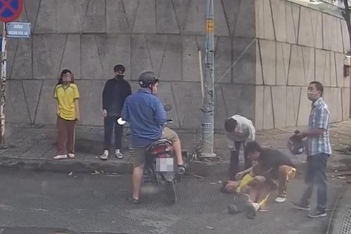 Công an TPHCM xác minh clip học sinh đánh nhau, có em co giật tại hiện trường