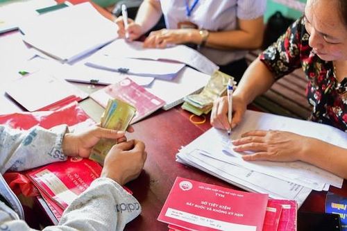 Điều kỳ diệu từ việc nhận gửi tiết kiệm 5.000 đồng mỗi tuần