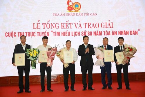 Tổng kết và trao giải Cuộc thi trực tuyến 'Tìm hiểu lịch sử 80 năm Tòa án nhân dân'