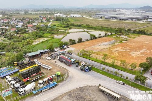 Ban Quản lý Khu Kinh tế Đông Nam vào cuộc vụ ách tắc đường quy hoạch 24m ở Khu công nghiệp Nam Cấm