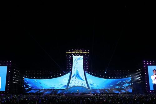 Hạ Long Concert 2025: Tùng Dương, Đức Phúc và dàn sao hội tụ
