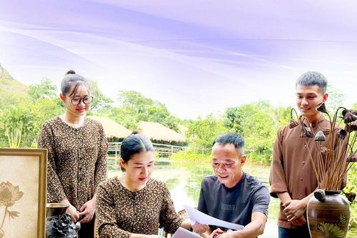Lê Thanh Hà và giấc mơ Giấy Việt