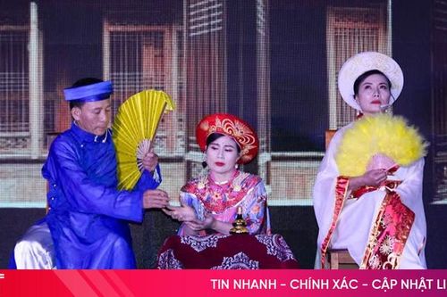 Những người 'neo' Truyện Kiều giữa đời sống