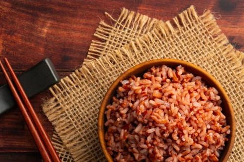Gạo lứt tốt cho sức khỏe nhưng 5 nhóm người nên hạn chế ăn