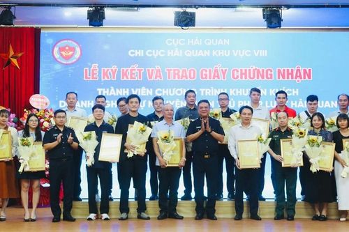Quảng Ninh: Thúc đẩy doanh nghiệp tự nguyện tuân thủ pháp luật Hải quan