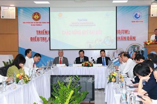 Lấy y tế cơ sở làm nền tảng để chăm sóc toàn diện sức khỏe nhân dân