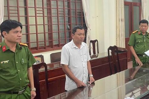 Khởi tố, bắt tạm giam 1 giám đốc về hành vi lừa đảo chiếm đoạt tài sản