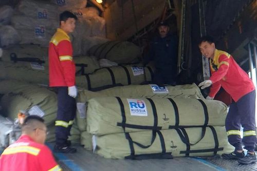 Nga viện trợ khẩn cấp 29 tấn hàng cho người dân vùng lũ