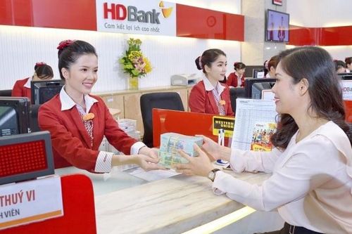 Lợi nhuận HDBank vượt 14.800 tỷ đồng sau 9 tháng