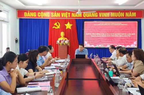 Kiểm tra công tác cải cách hành chính tại 2 phường