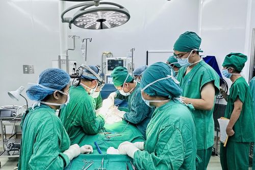 Bệnh viện Đa khoa Khánh Hòa: Tăng cường kỹ thuật cao ngành ngoại nhi