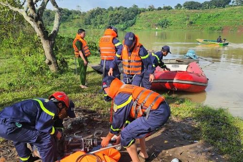 Tìm thấy thi thể nam thanh niên dưới sông Sêrêpốk