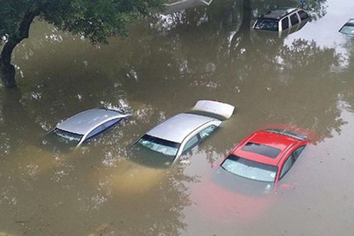 Cách xử lý ô tô bị ngập nước để tránh thiệt hại nặng