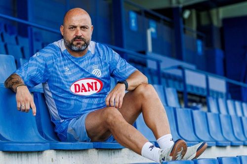 Manolo Gonzalez: từ tài xế xe buýt đến La Liga với Espanyol