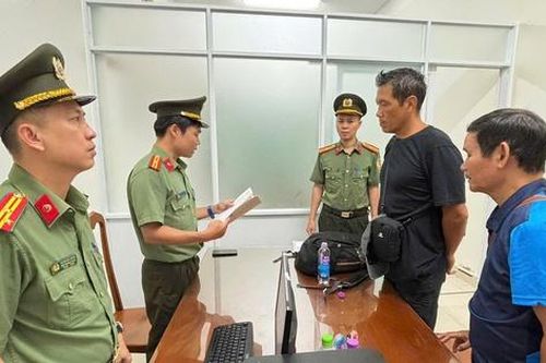 Khánh Hòa trục xuất đối tượng truy nã đỏ quốc tế mua bán 670kg heroin