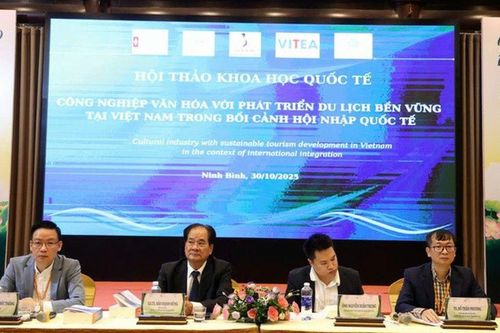 Phát triển công nghiệp văn hóa gắn với du lịch bền vững-Bước đi tất yếu để hình thành chuỗi giá trị mới