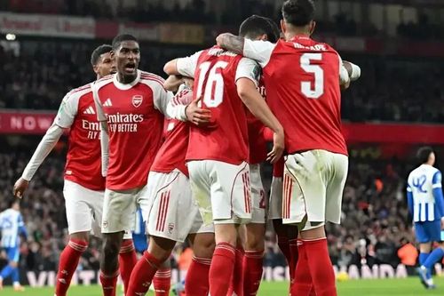 Arsenal, Manchester City và Chelsea nhẹ nhàng vào tứ kết Carabao Cup