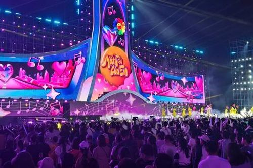 Quảng Ninh bùng nổ Concert lớn nhất từ trước đến nay với dàn sao đình đám cùng hơn 30.000 khán giả