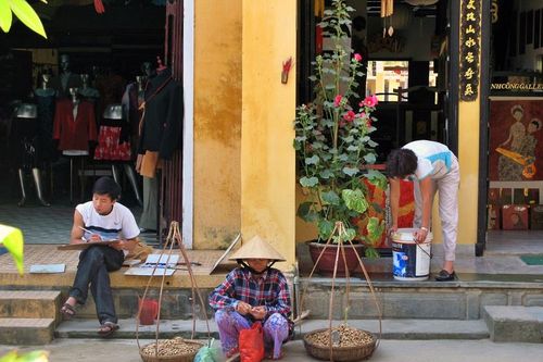 Di sản chới với trong lũ: Thách thức của bảo tồn di sản bất động trước thiên tai
