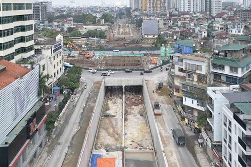 Đầu tư xây dựng hầm chui:Giải pháp hóa giải ùn tắc, xung đột giao thông