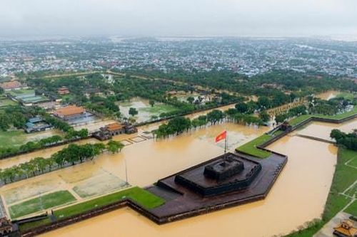 Huế hửng nắng, nhưng tuần tới còn mưa to