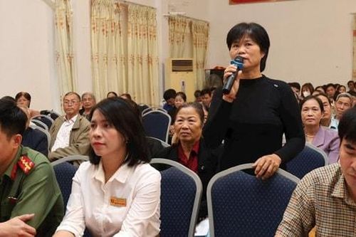 Lãnh đạo xã Phúc Sơn đối thoại, lắng nghe ý kiến nhân dân