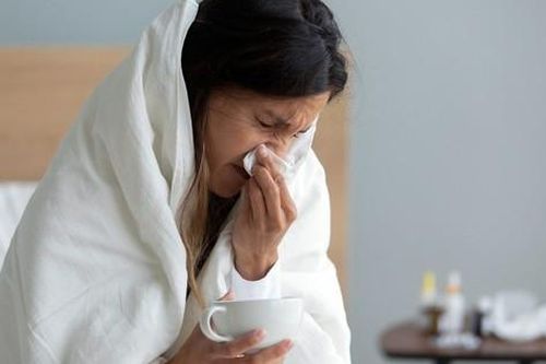 Cảm lạnh khi nào mới nên dùng thuốc?