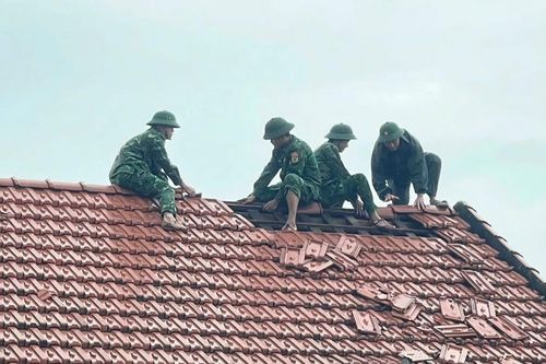 Thủ tướng chỉ đạo khắc phục nhanh hậu quả mưa lũ ở Trung Bộ, sớm ổn định đời sống