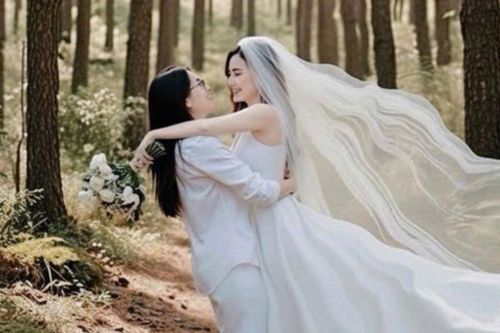 Mẹ khóc suốt 1 tuần khi con gái dẫn người yêu về ra mắt